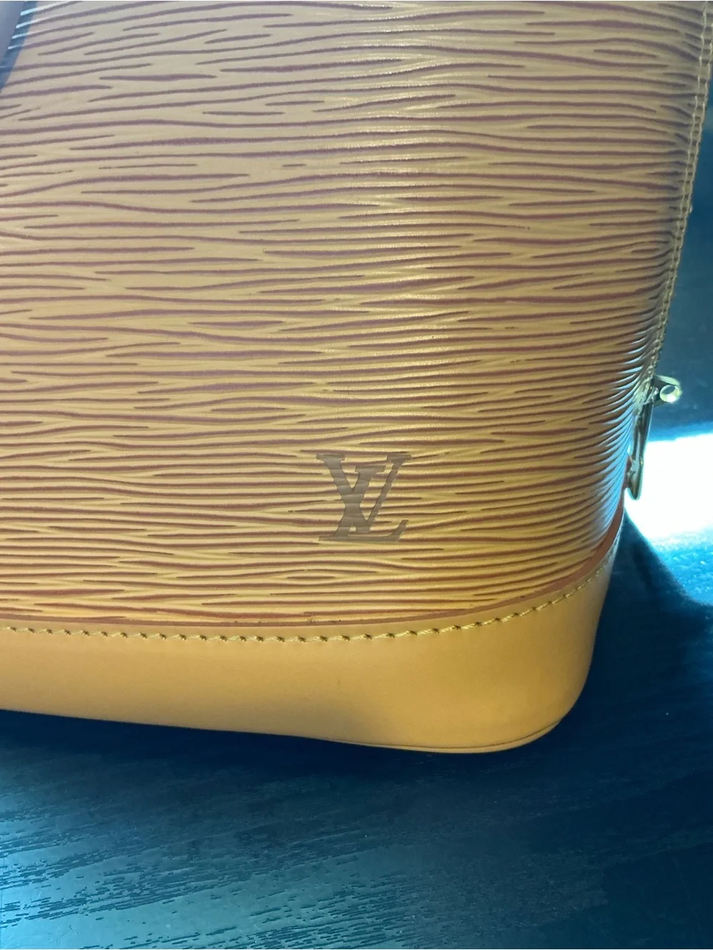 Louis Vuitton classic alma